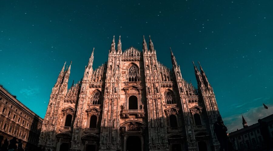 benjamin-voros-JhjDL3TZKJk-unsplash